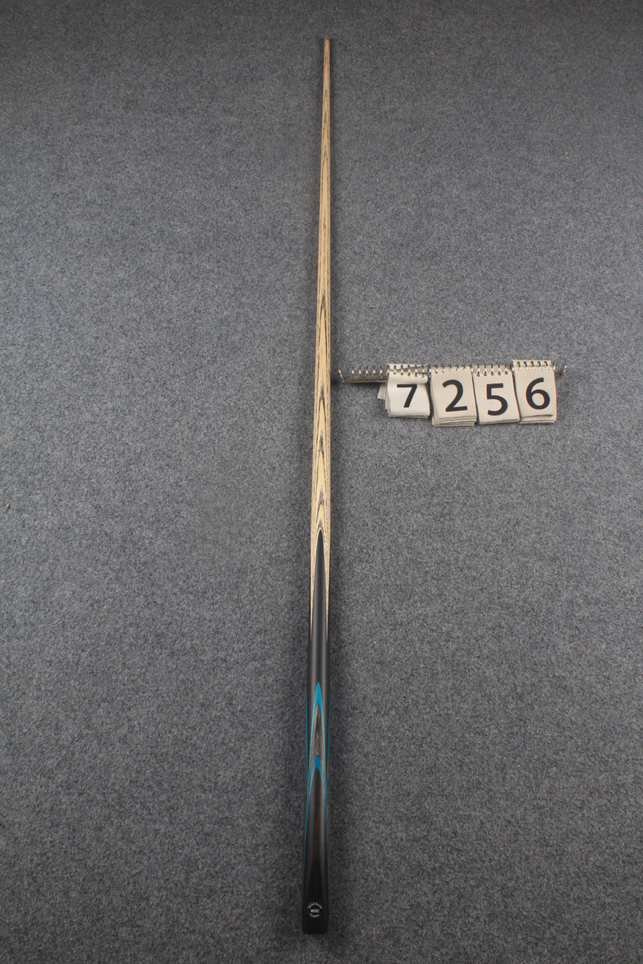 1 piece ash snooker cue # 7256 WOODS CUES