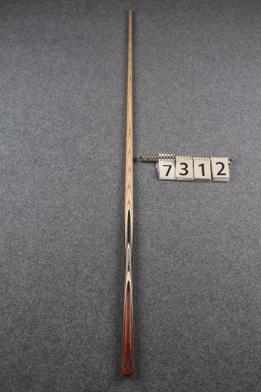 1 piece ash snooker cue # 7312 WOODS CUES