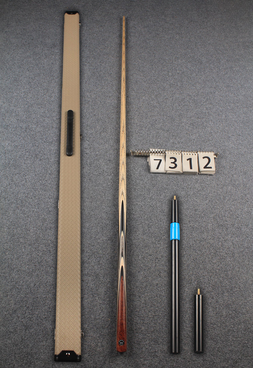 1 piece ash snooker cue # 7312 WOODS CUES