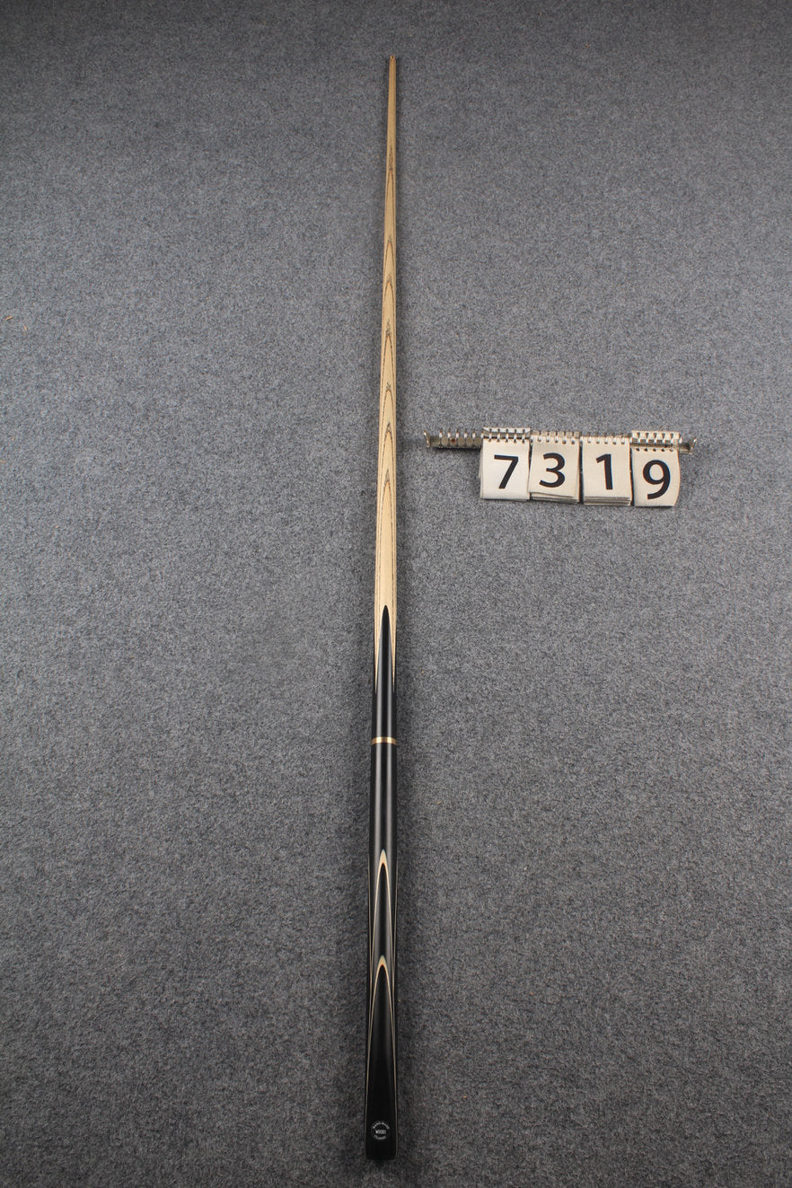 3/4 ash 59'' snooker cue # 7319 WOODS CUES