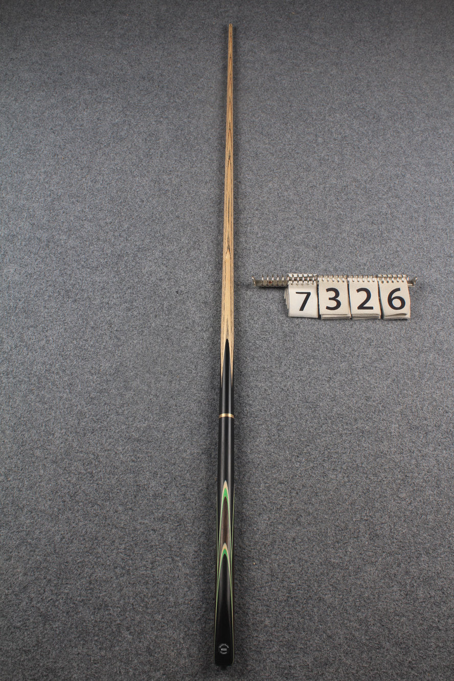 3/4 ash 59'' snooker cue # 7326 WOODS CUES
