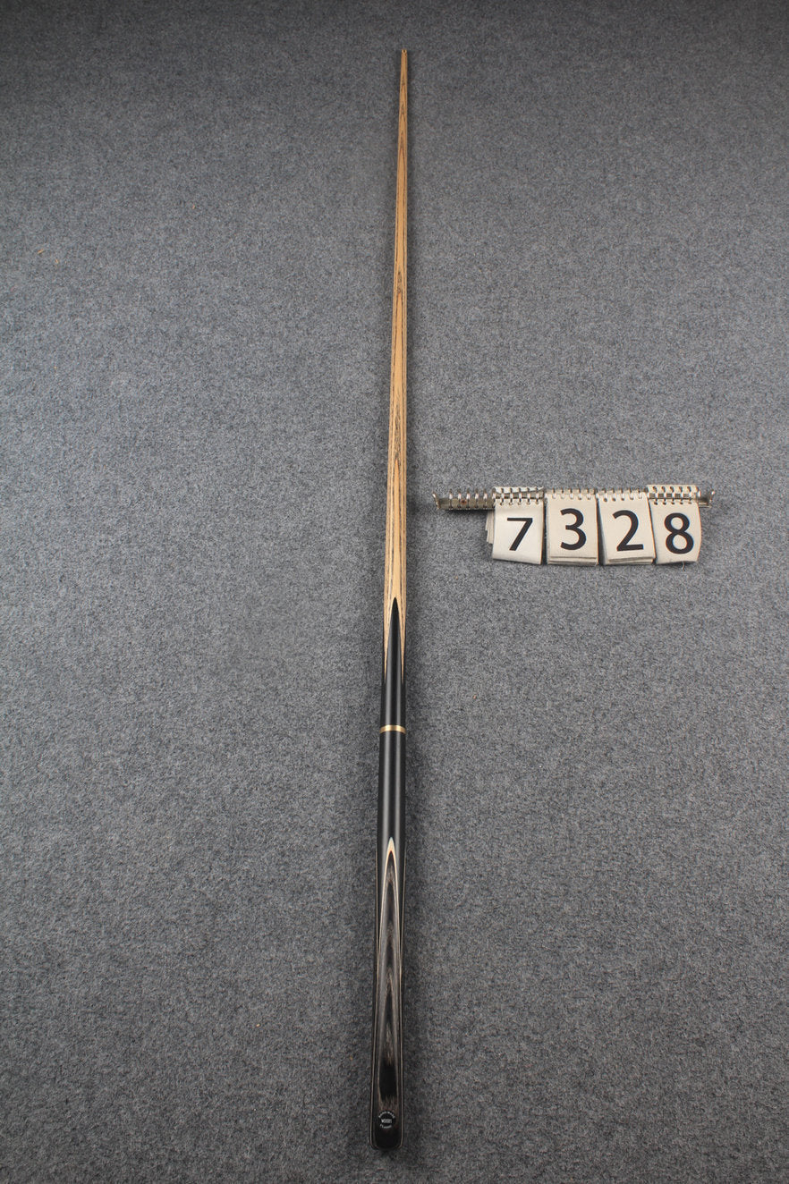 3/4 ash 59'' snooker cue # 7328 WOODS CUES