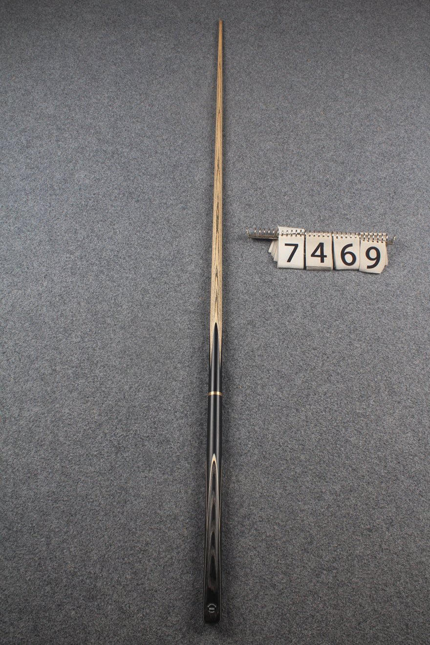 3/4 ash 59'' english pool cue # 7469 WOODS CUES