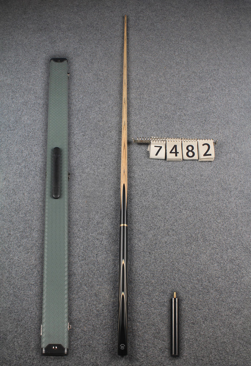 3/4 ash 59'' english pool cue # 7482 WOODS CUES