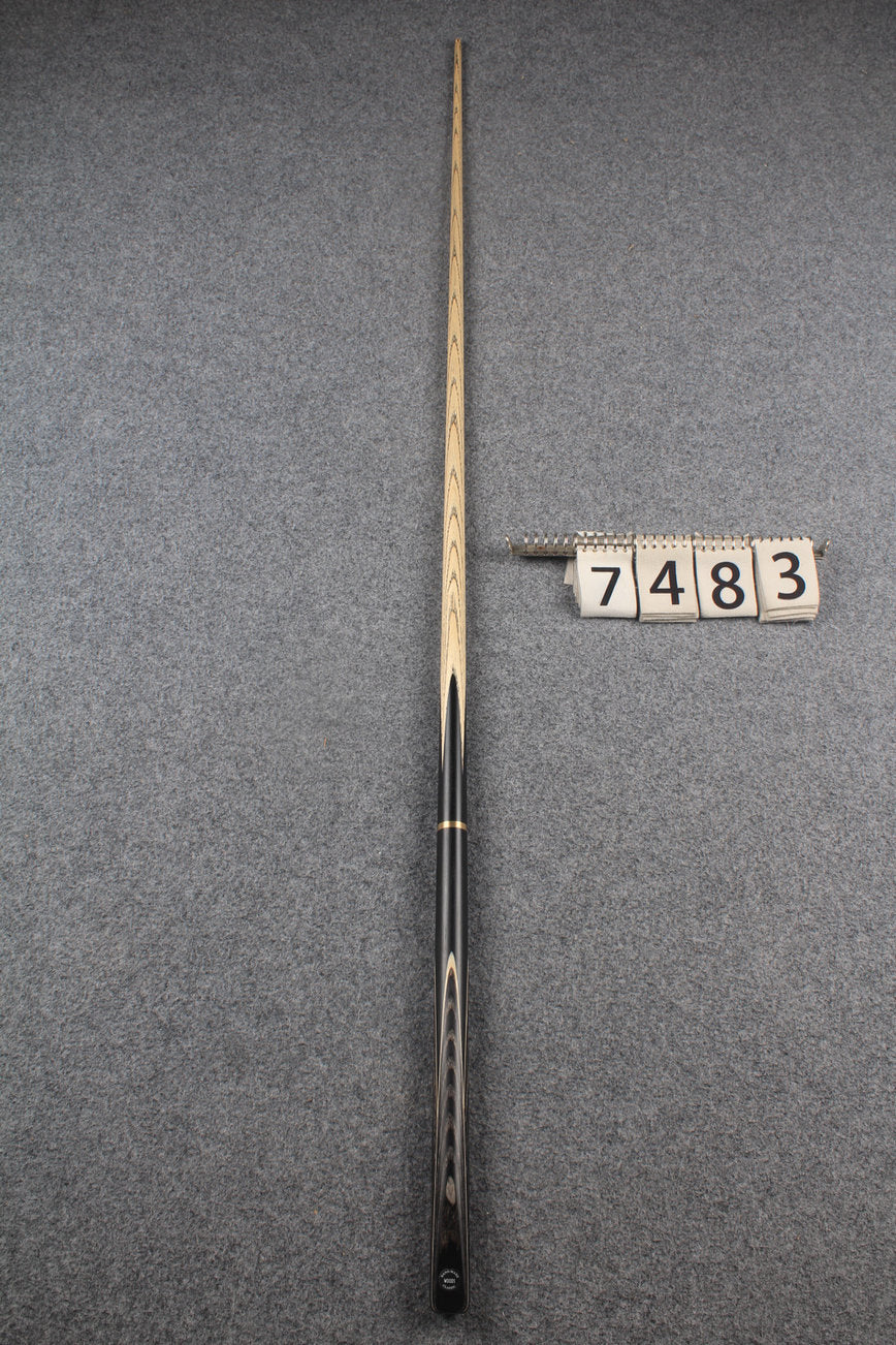 3/4 ash 59'' english pool cue # 7483 WOODS CUES