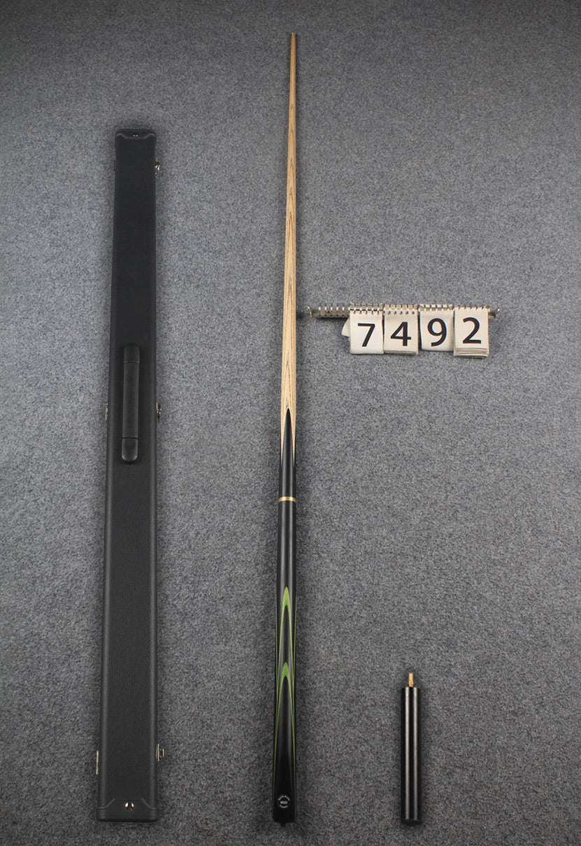 3/4 ash 60'' english pool cue # 7492 WOODS CUES
