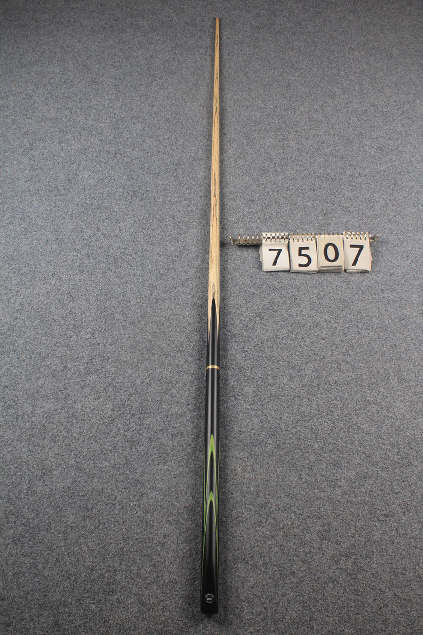 3/4 ash 60'' english pool cue # 7507 WOODS CUES