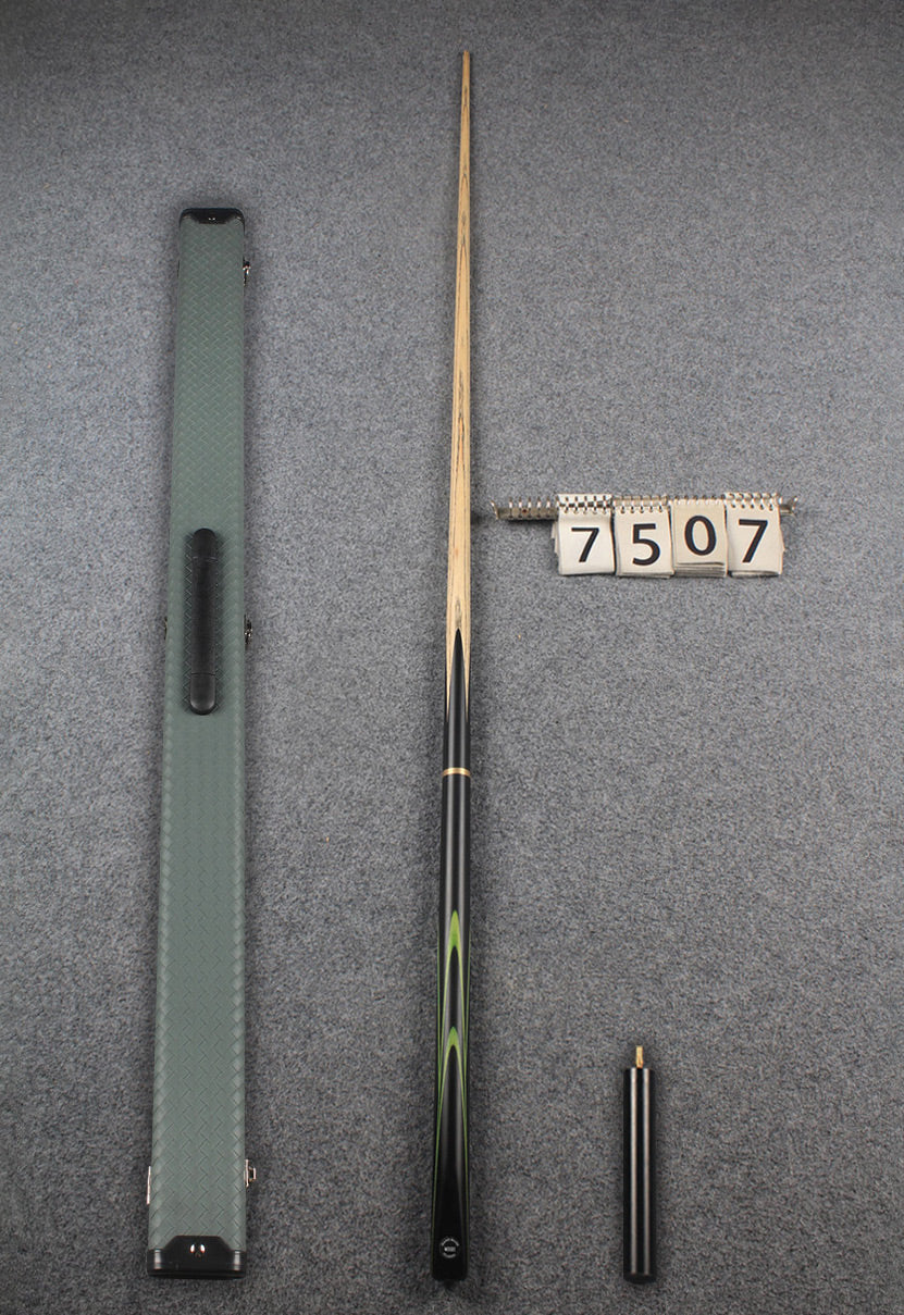 3/4 ash 60'' english pool cue # 7507 WOODS CUES