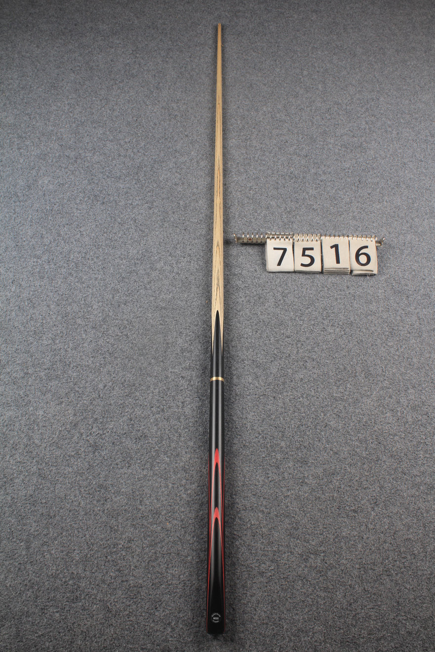 3/4 ash 60'' english pool cue # 7516 WOODS CUES