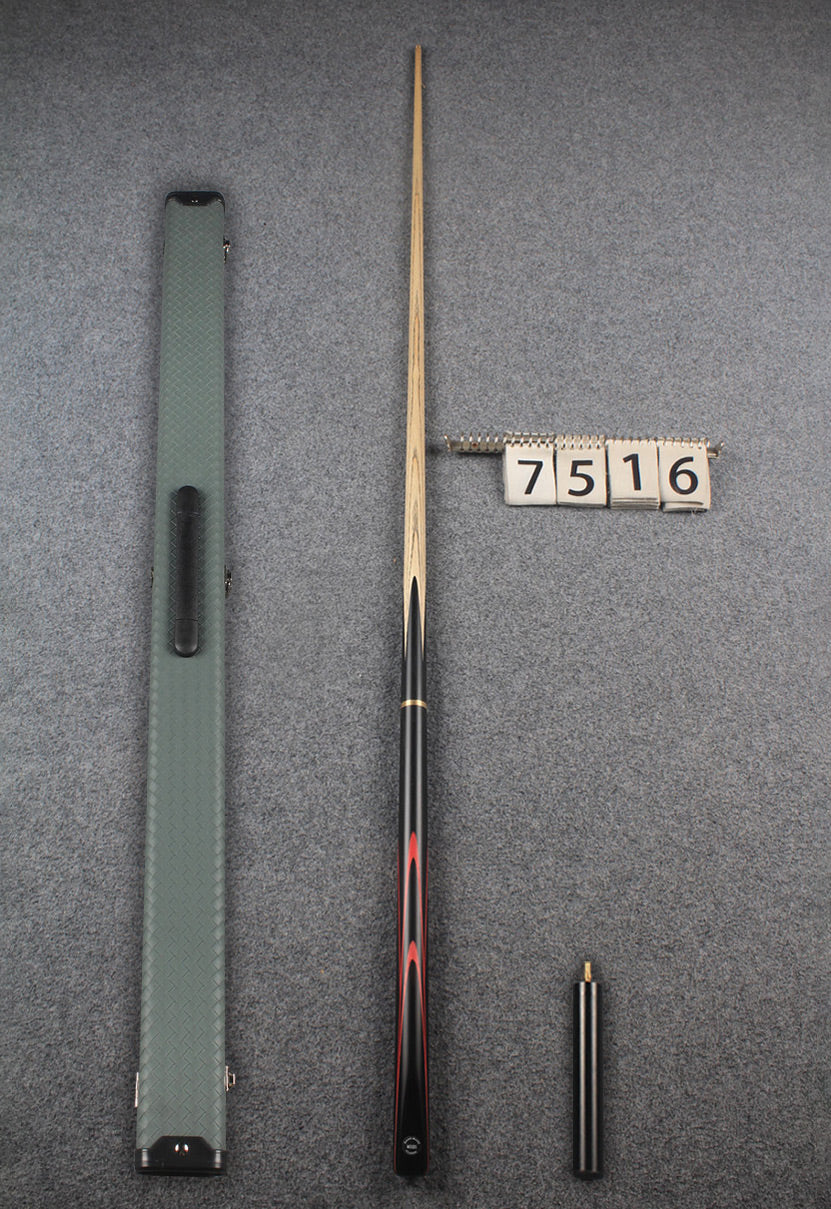 3/4 ash 60'' english pool cue # 7516 WOODS CUES