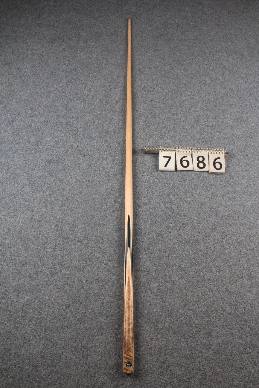 1 piece maple snooker cue # 7686