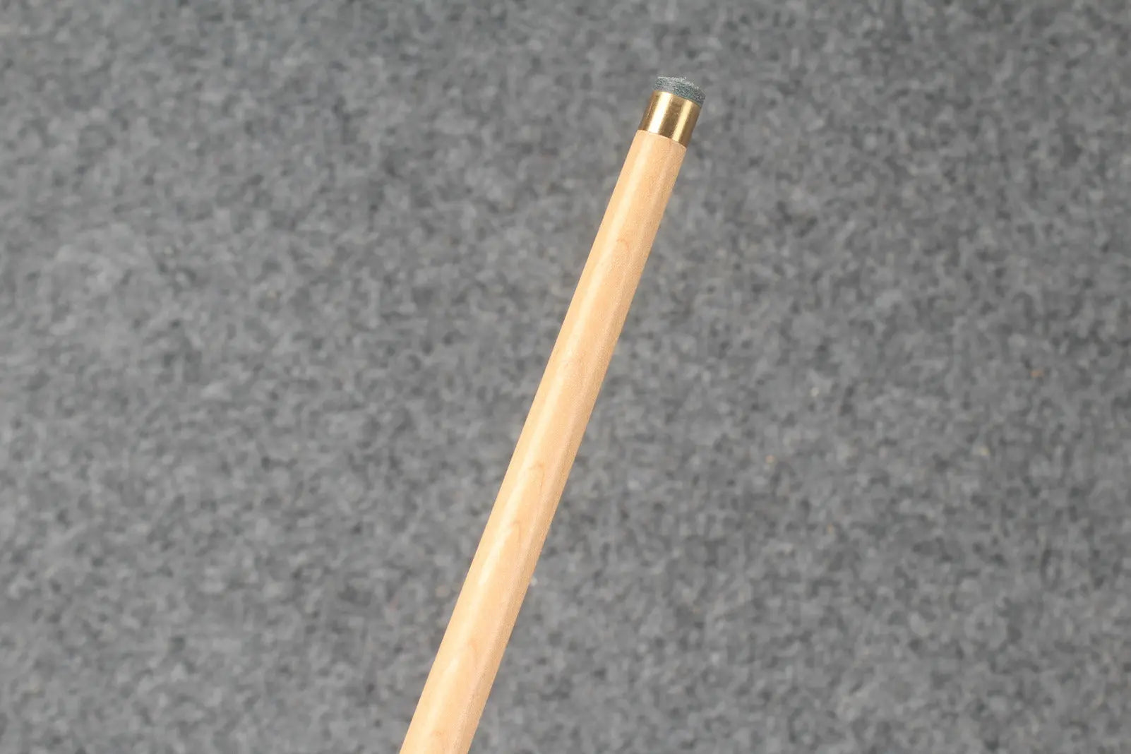 1 piece maple snooker cue # 7686