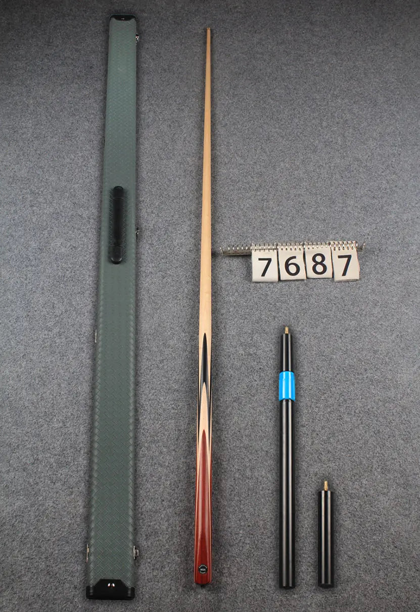 1 piece maple snooker cue # 7687