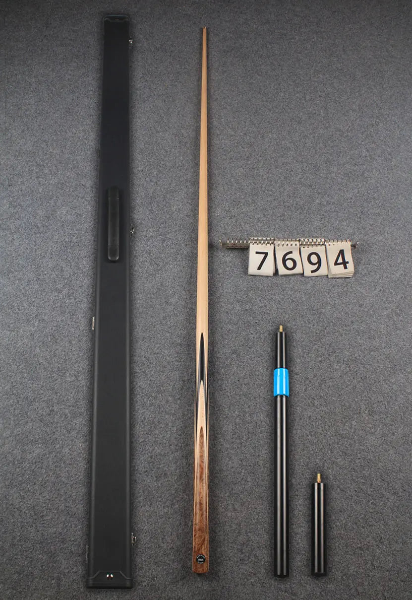 1 piece maple snooker cue # 7694