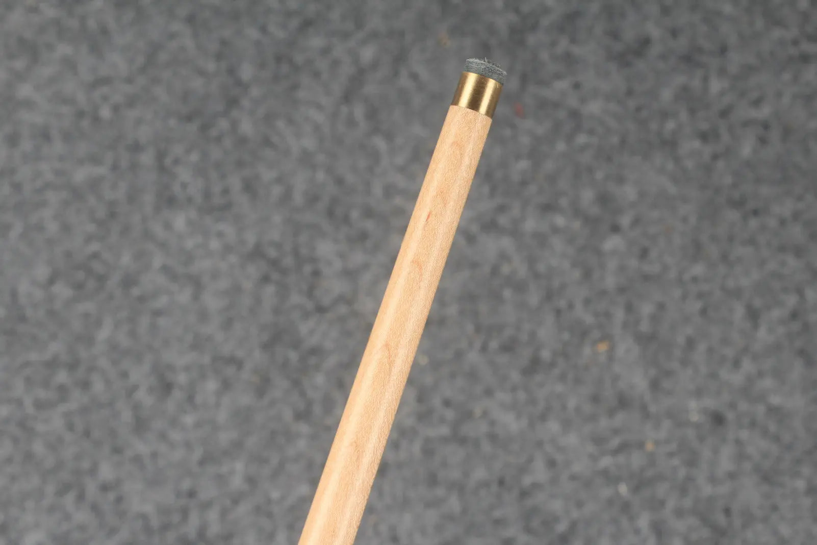 1 piece maple snooker cue # 7695