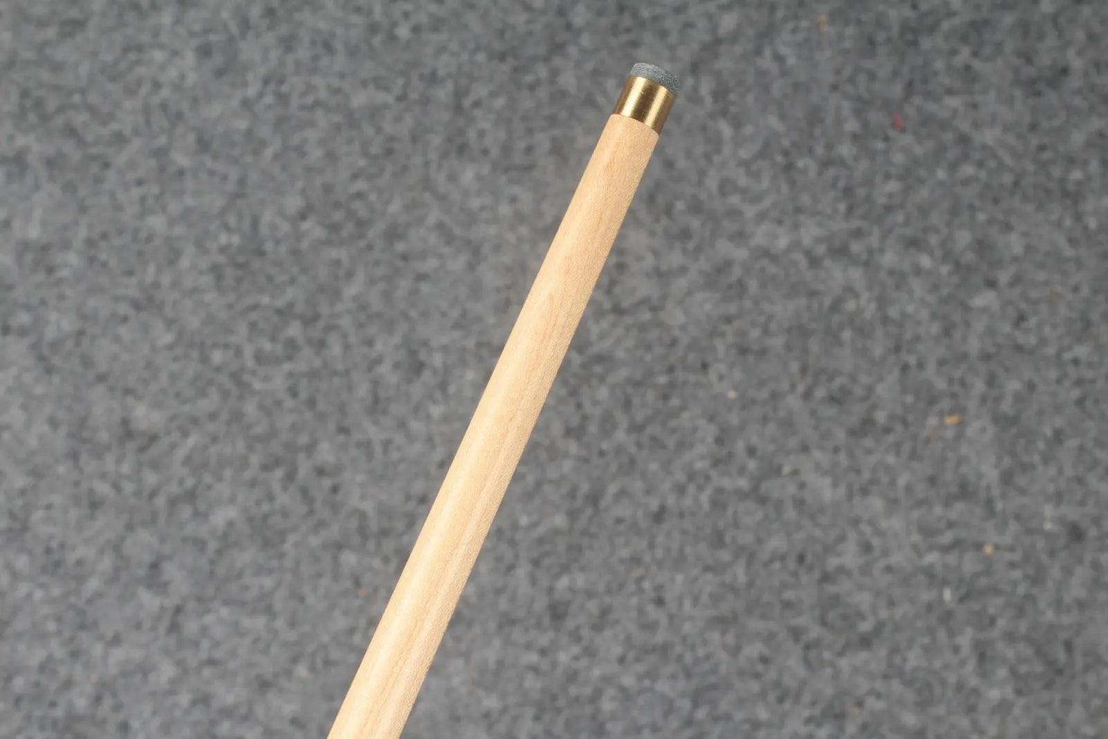 1 piece maple snooker cue # 7698