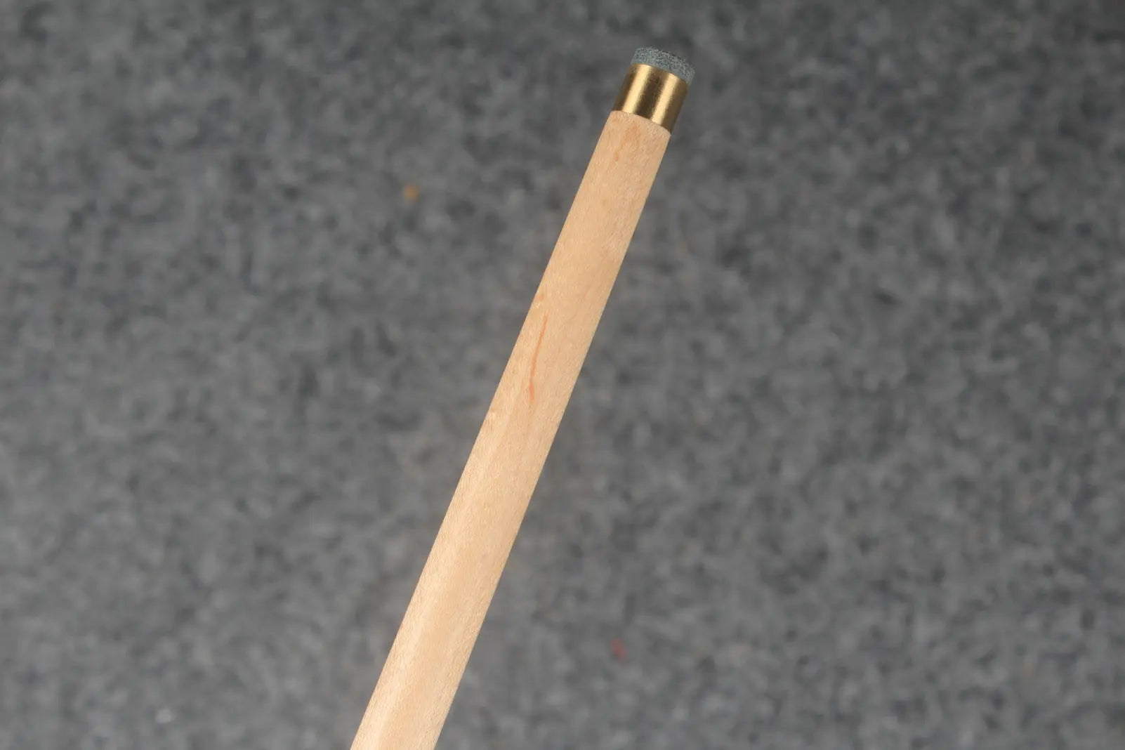 1 piece maple snooker cue # 7700