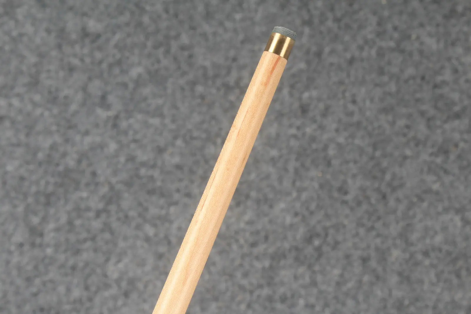 1 piece maple snooker cue # 7701