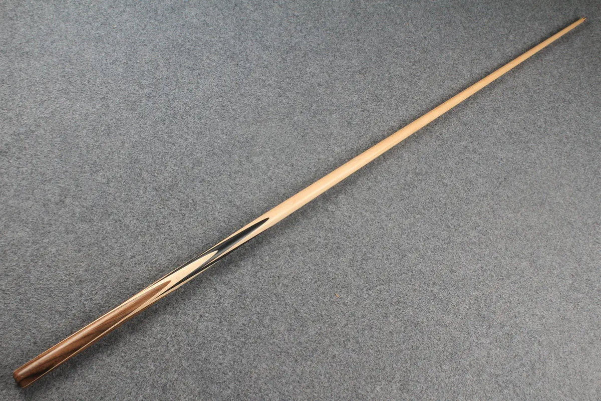 1 piece maple snooker cue # 7702