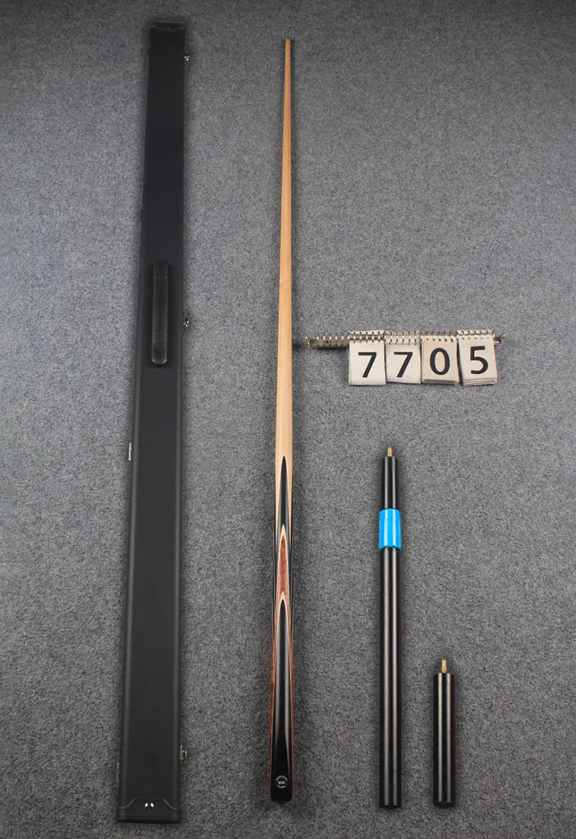 1 piece maple snooker cue # 7705
