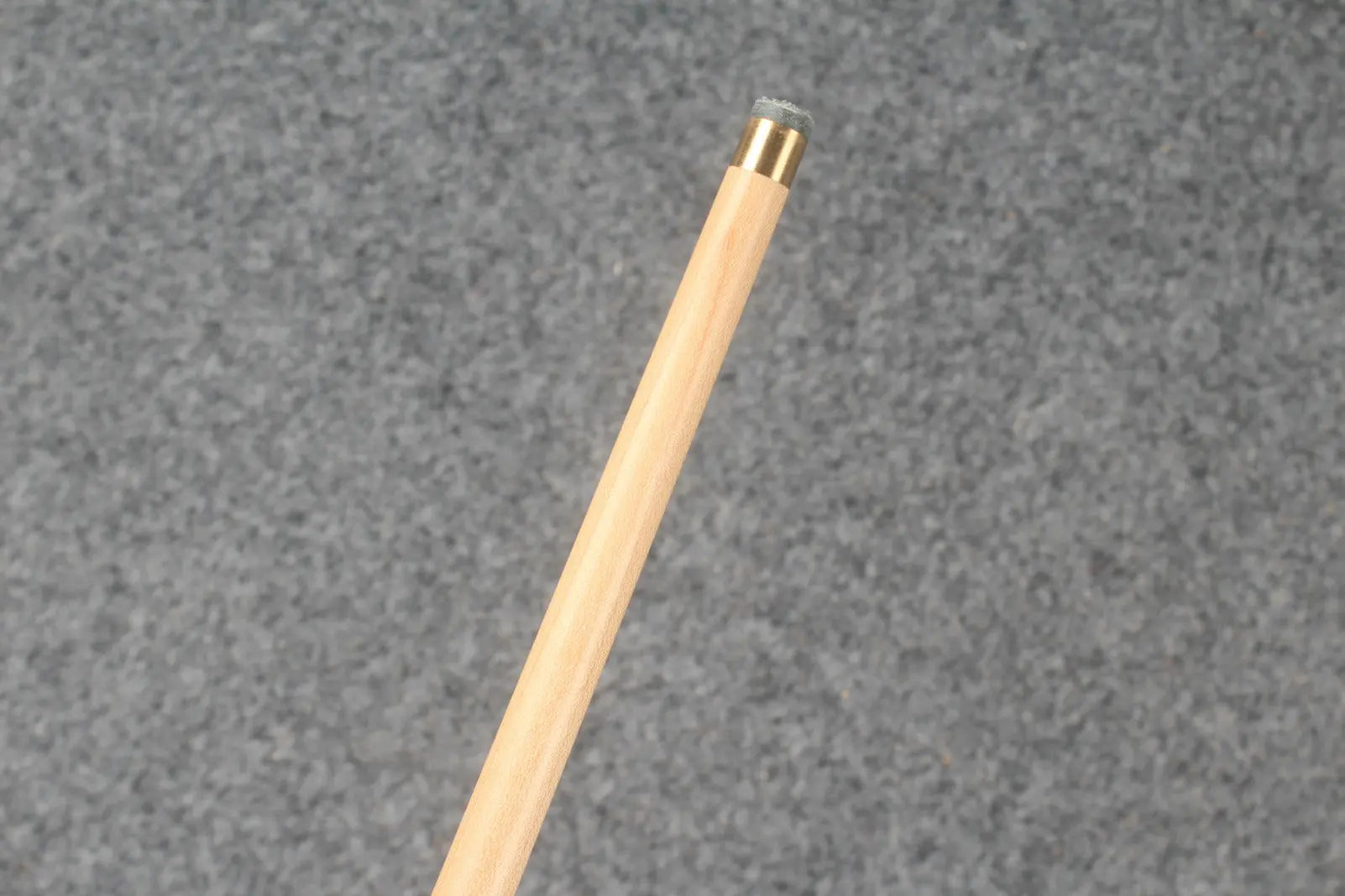 1 piece maple snooker cue # 7707