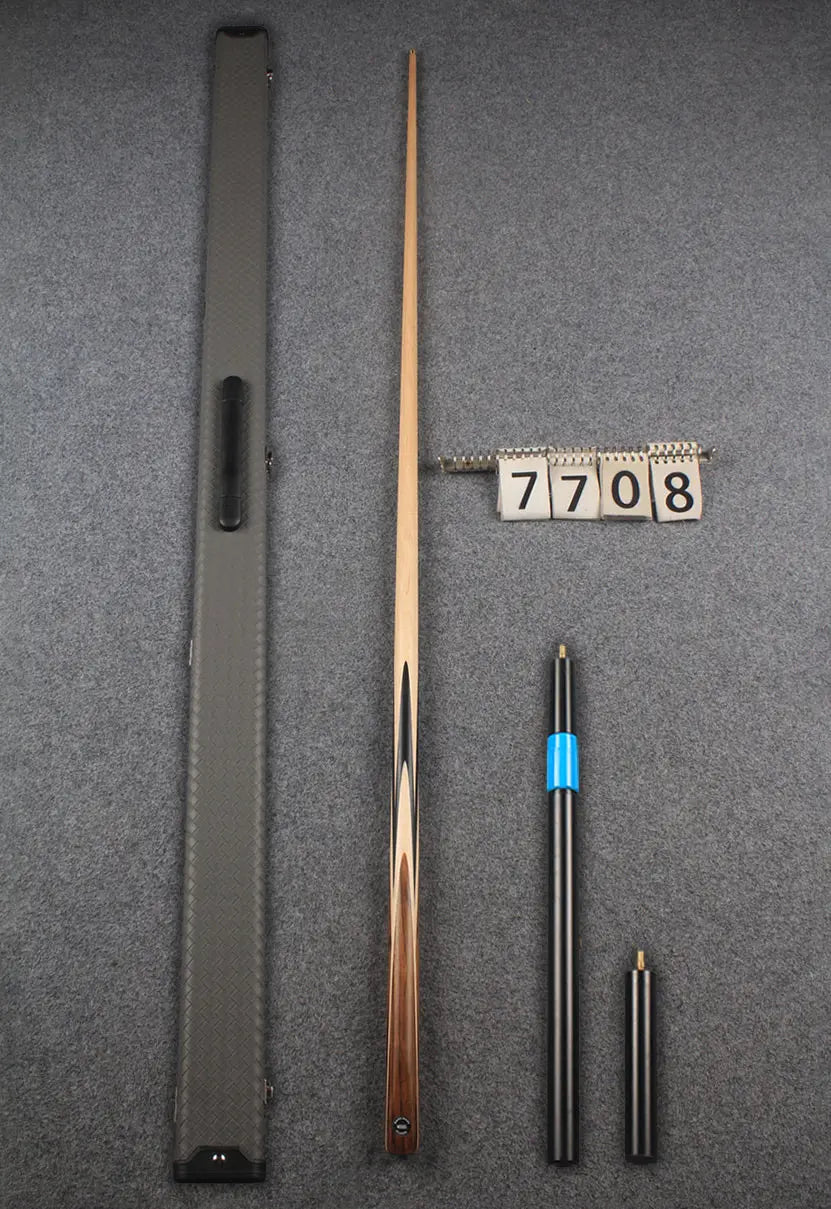 1 piece maple snooker cue # 7708