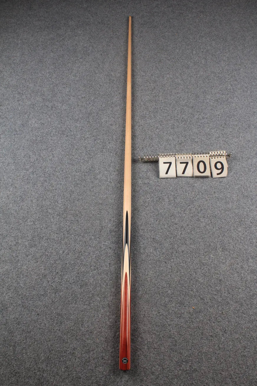 1 piece maple snooker cue # 7709