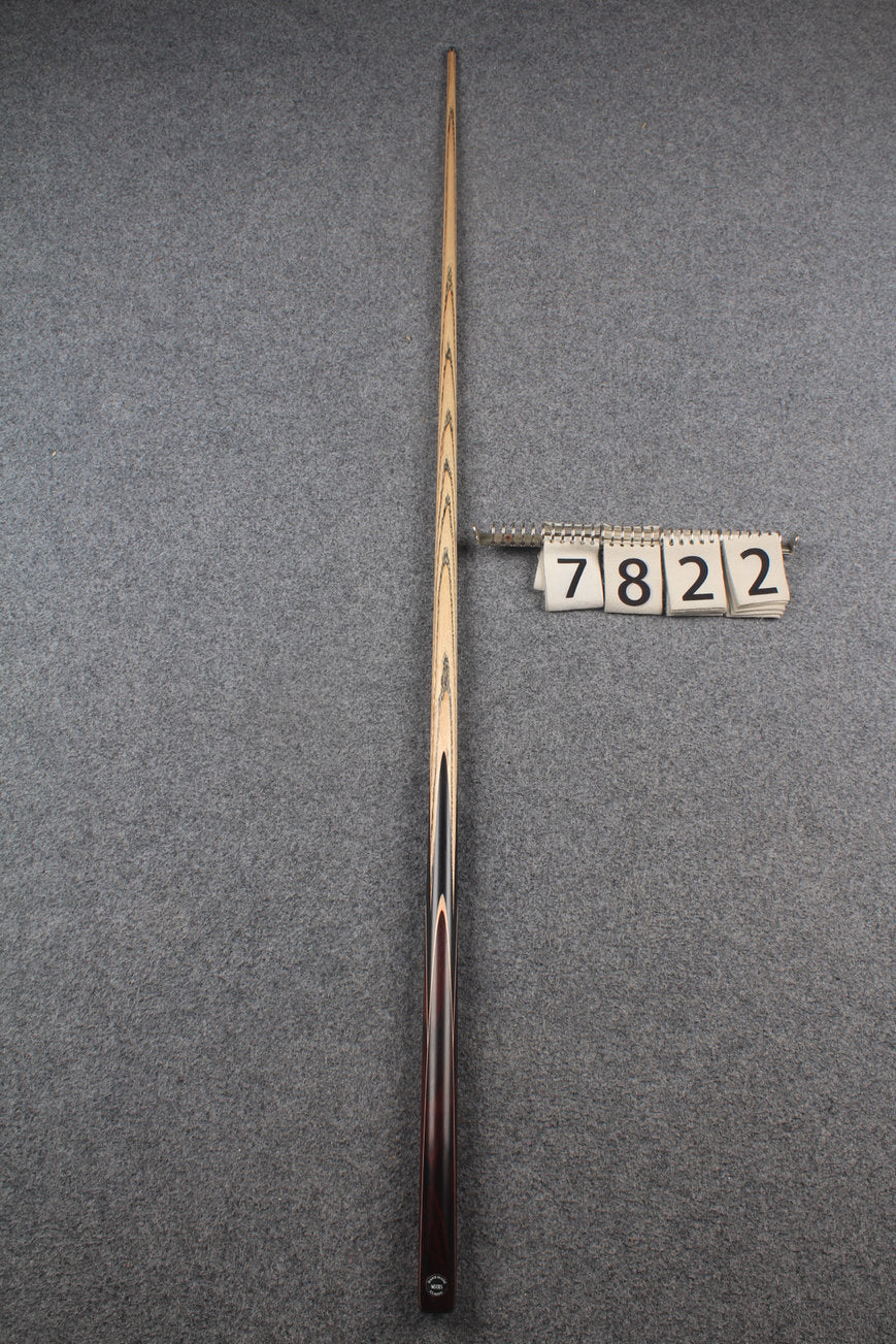 1 piece ash snooker cue # 7822