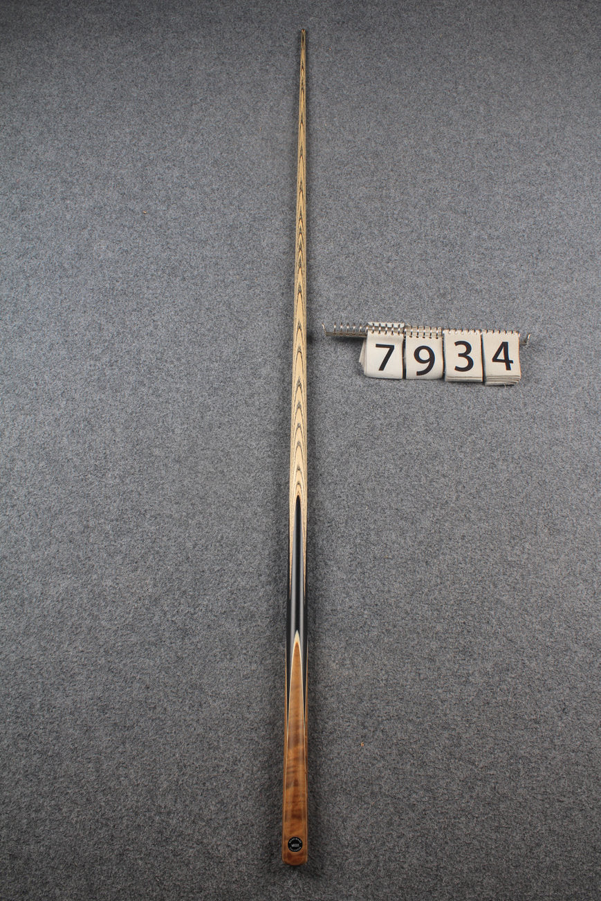 Exclusive 1 piece ash english pool cue #7934