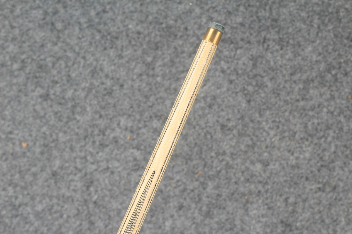 CHEVRONS+ 1 piece ash snooker cue  #7977