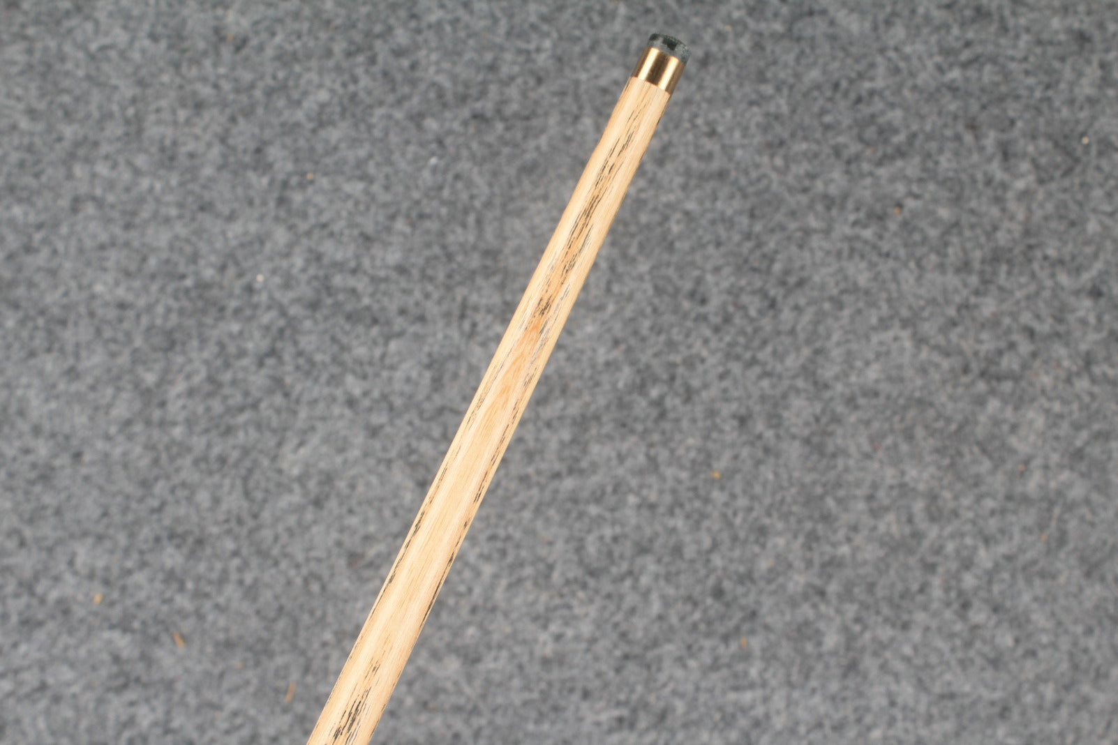 Exclusive 1/2 ash english pool cue # 8005