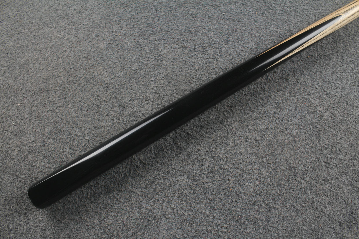 ★★★  1 piece ash snooker cue # 8045 WOODS CUES