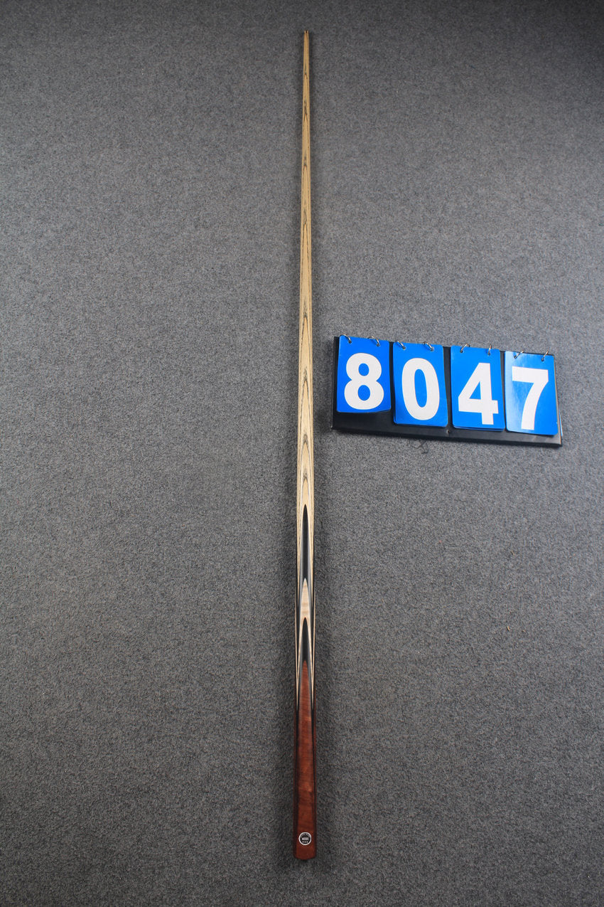 ★★★  1 piece ash snooker cue # 8047 WOODS CUES