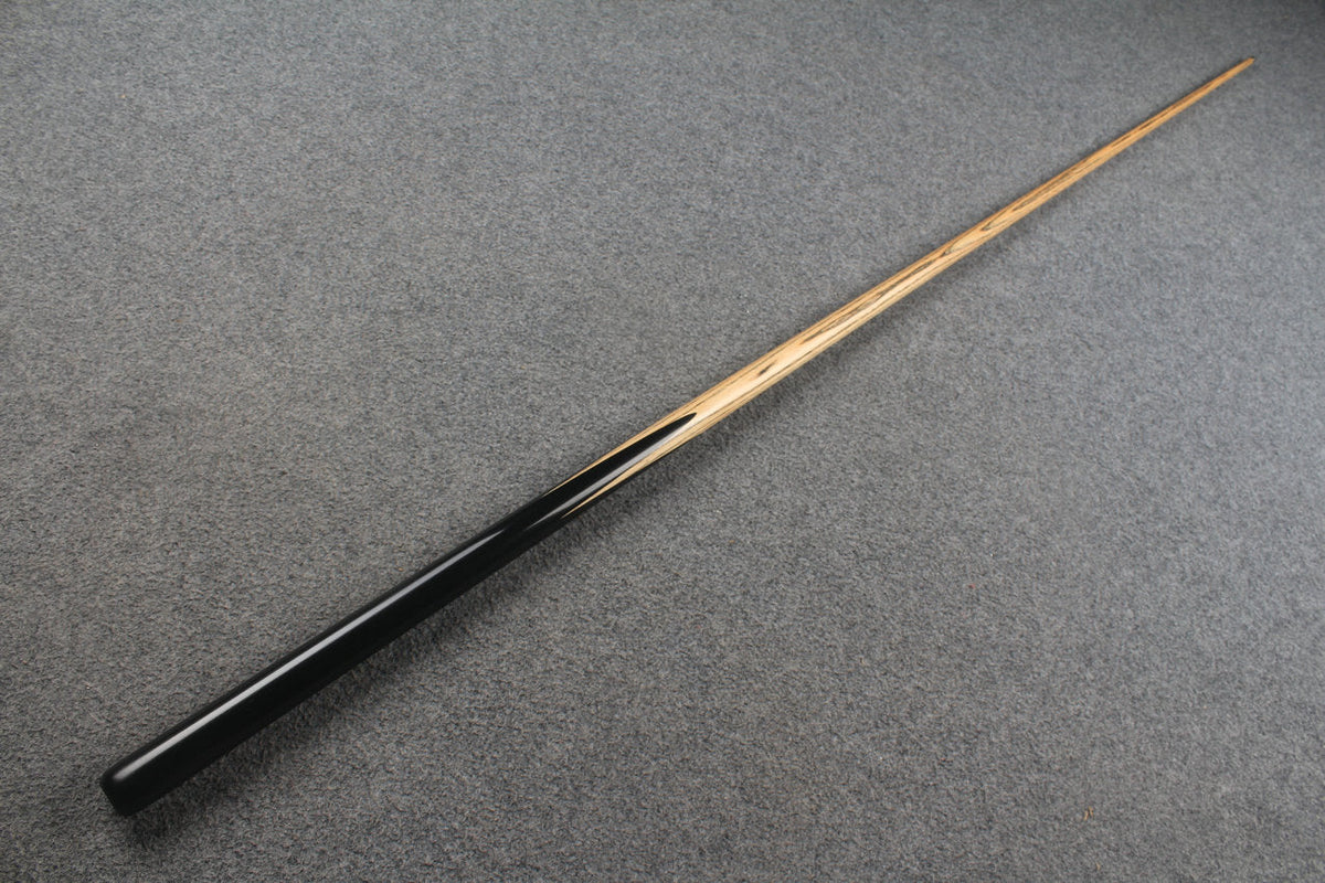 1 piece ash english pool cue # 8053 WOODS CUES