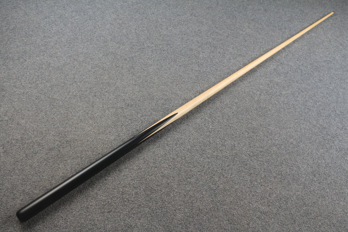 1 piece maple snooker cue # 8062