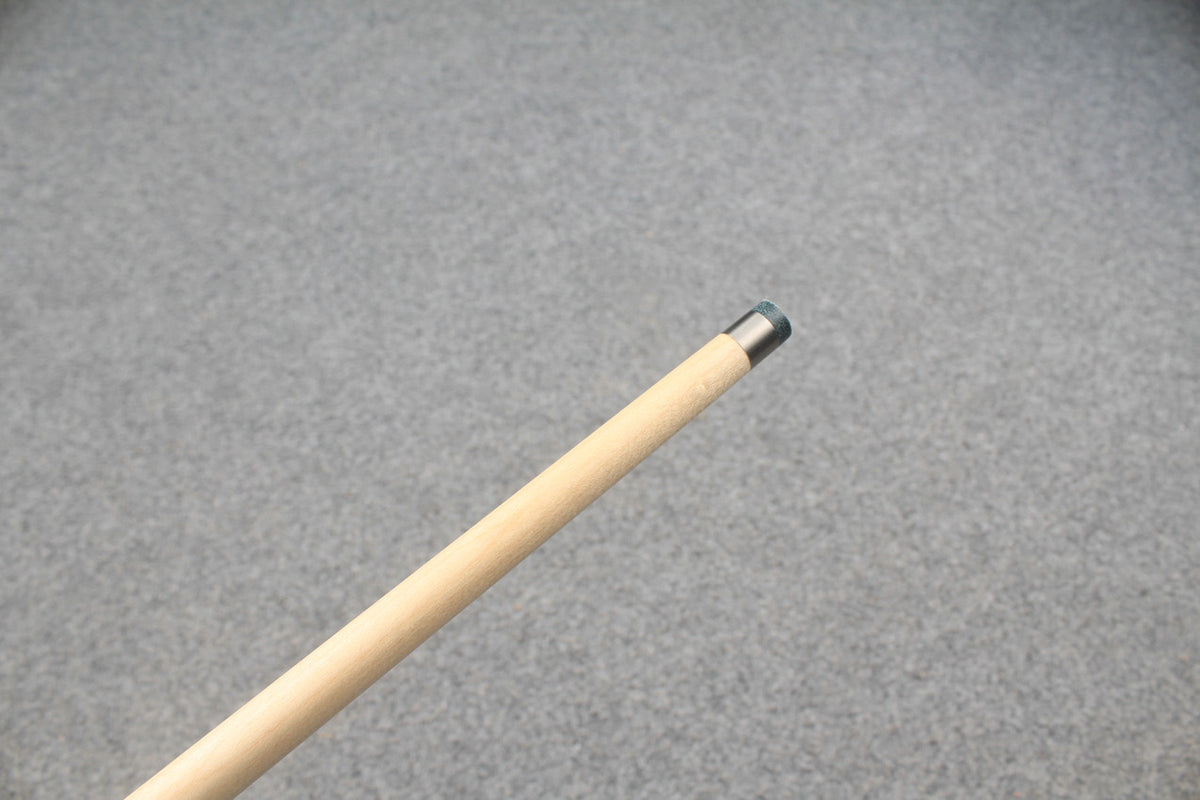 1 piece maple snooker cue # 8110
