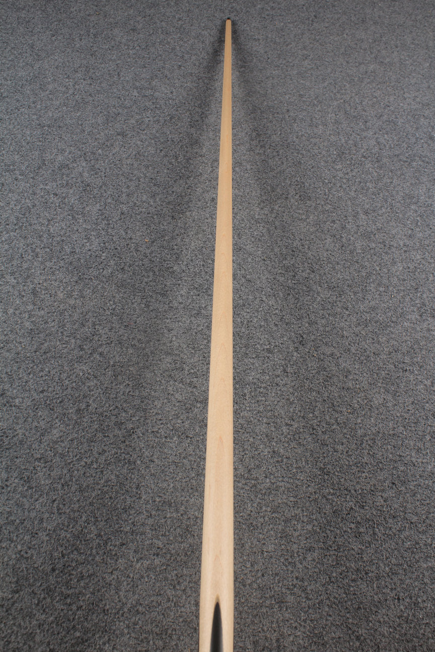 1 piece maple snooker cue # 8227 WOODS CUES
