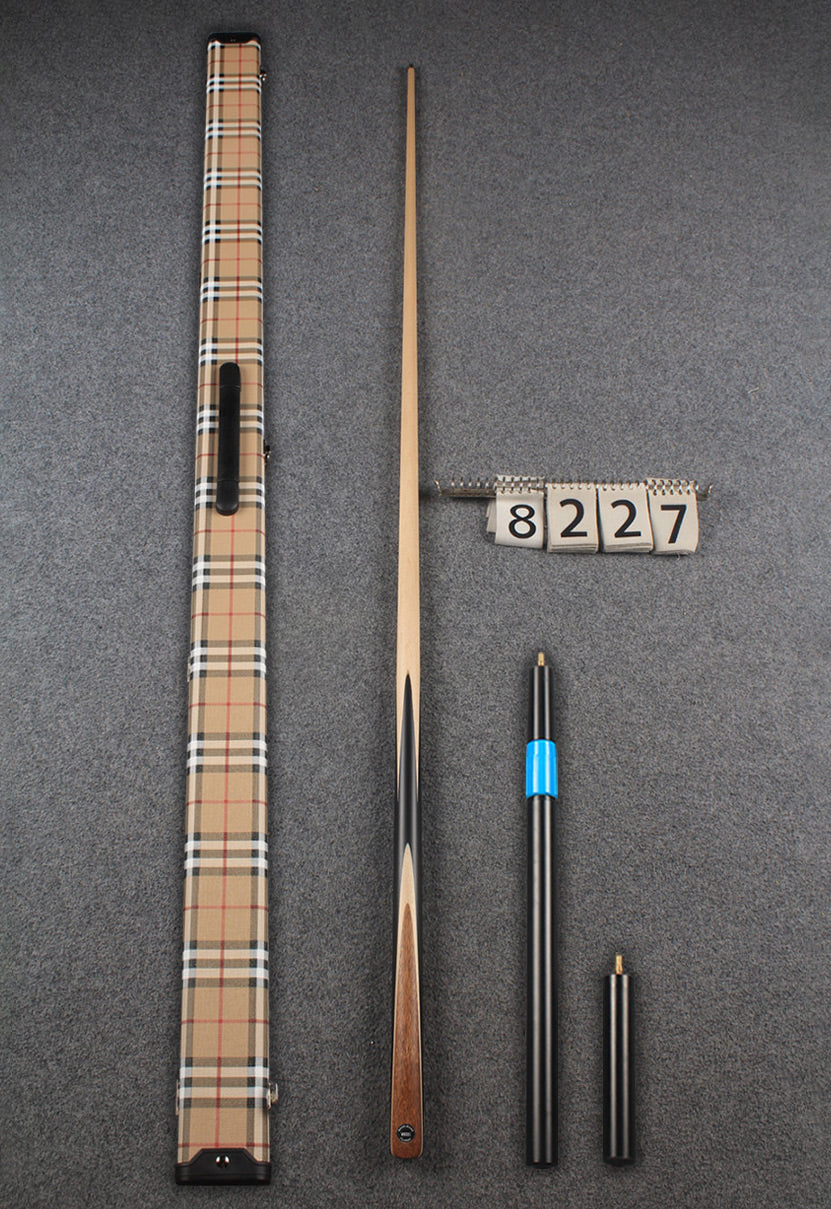 1 piece maple snooker cue # 8227 WOODS CUES
