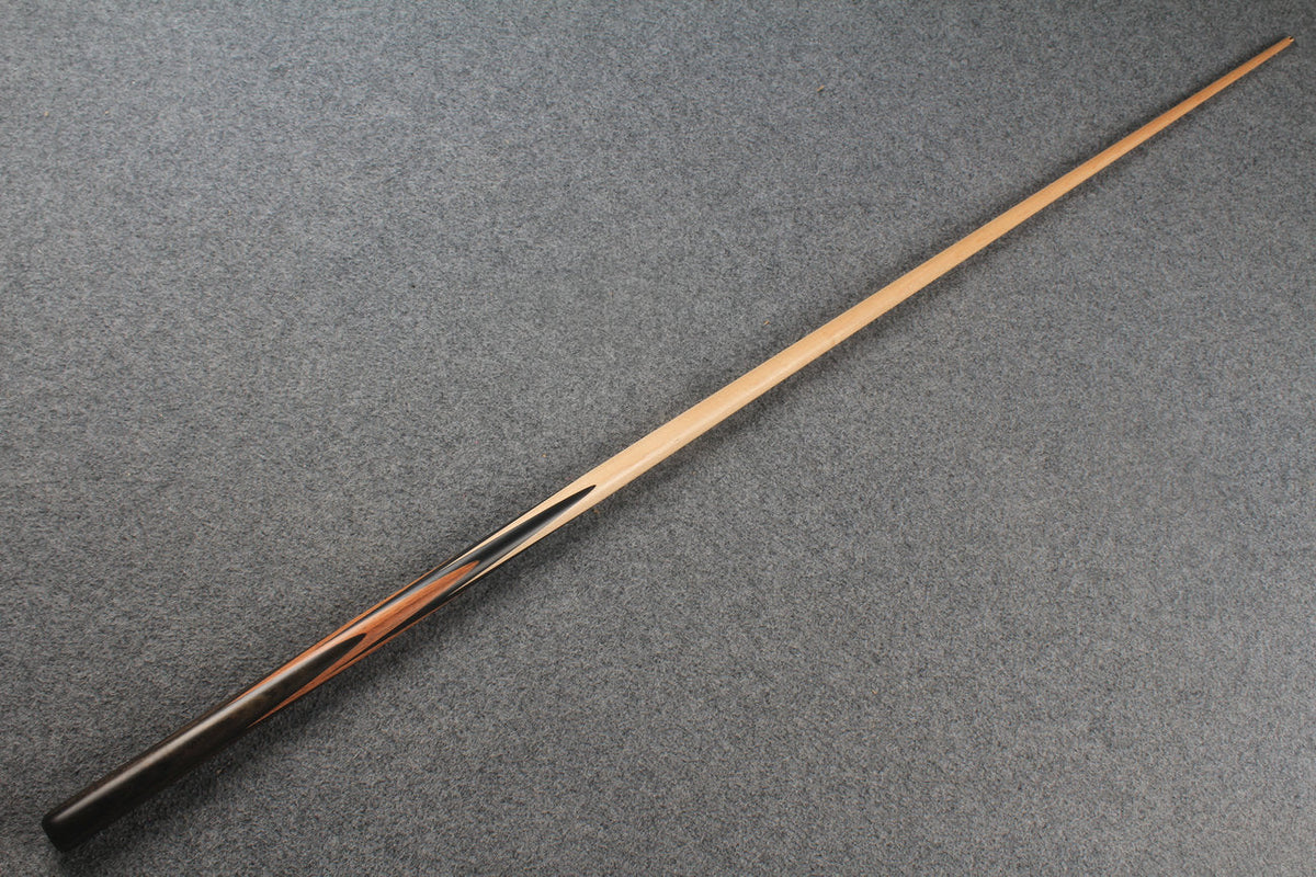 1 piece maple english pool cue # 8235 WOODS CUES