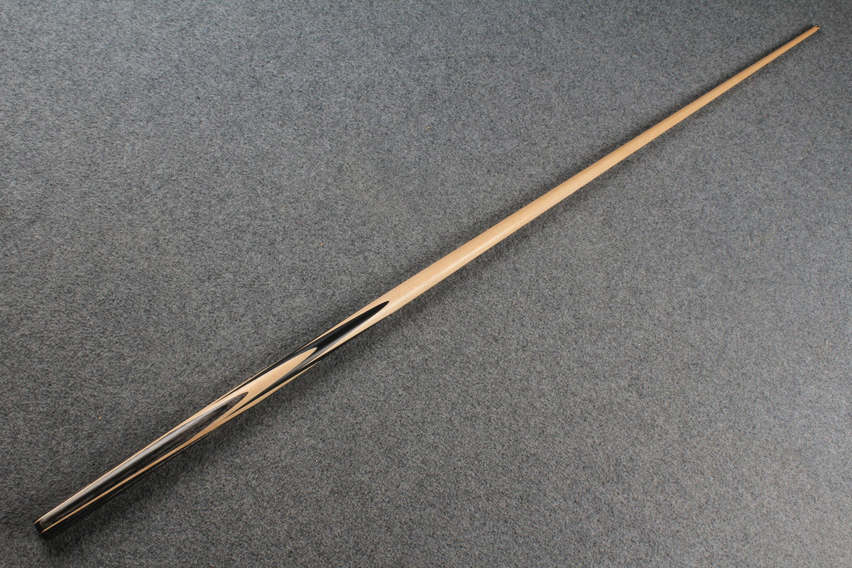 1 piece maple english pool cue # 8239 WOODS CUES