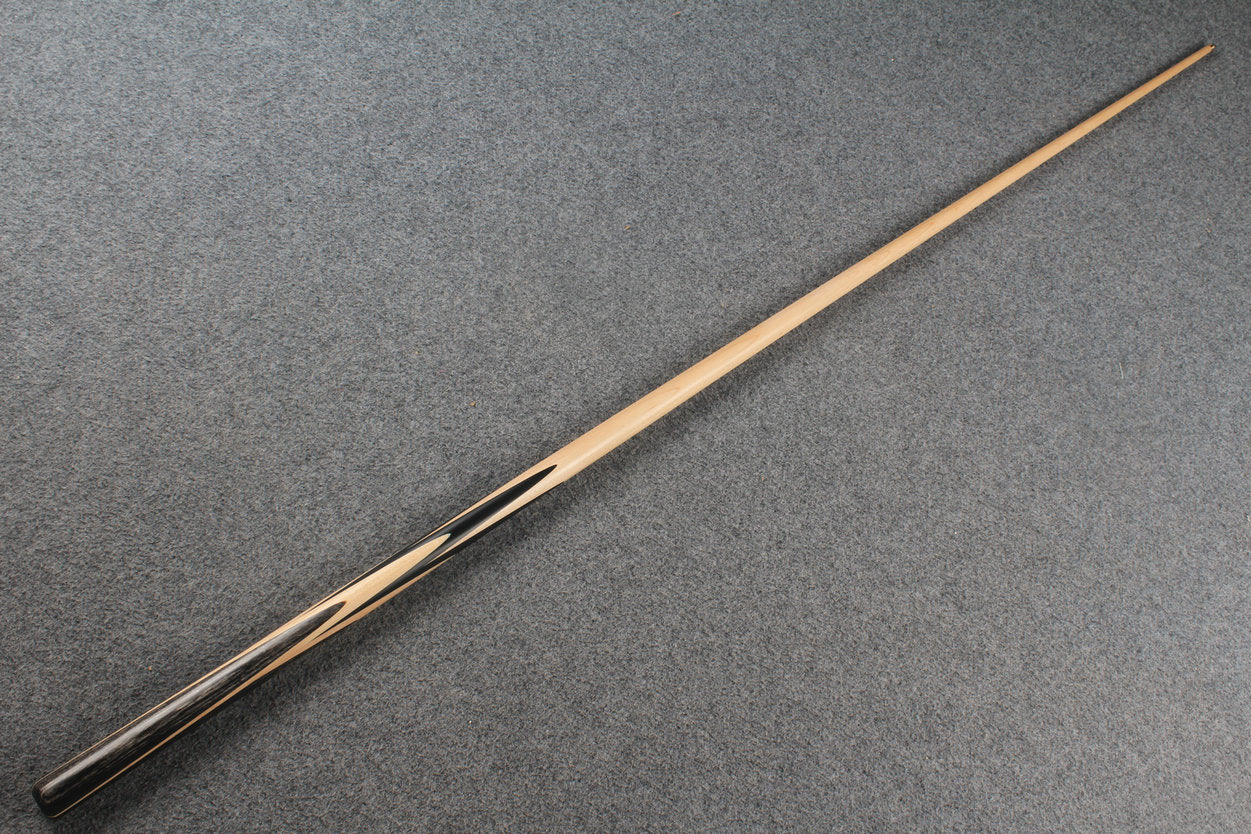 1 piece maple english pool cue # 8239 WOODS CUES