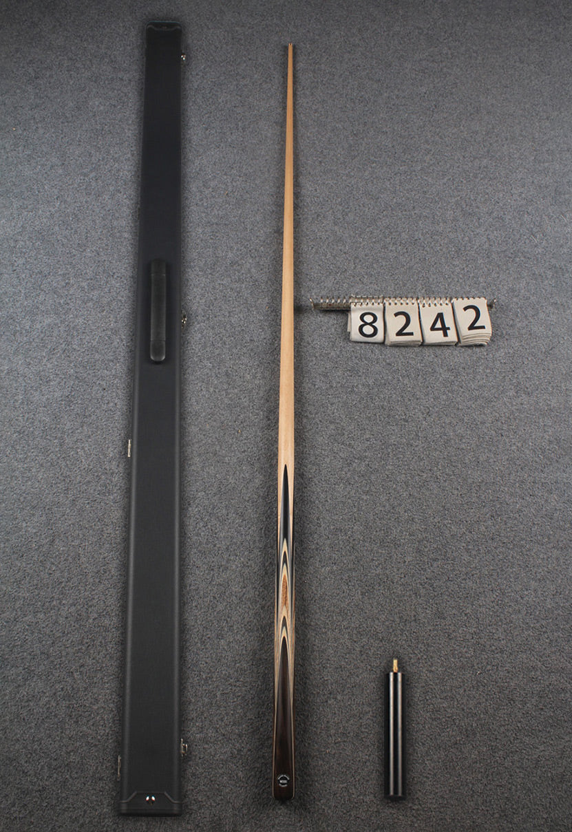 1 piece maple english pool cue # 8242 WOODS CUES