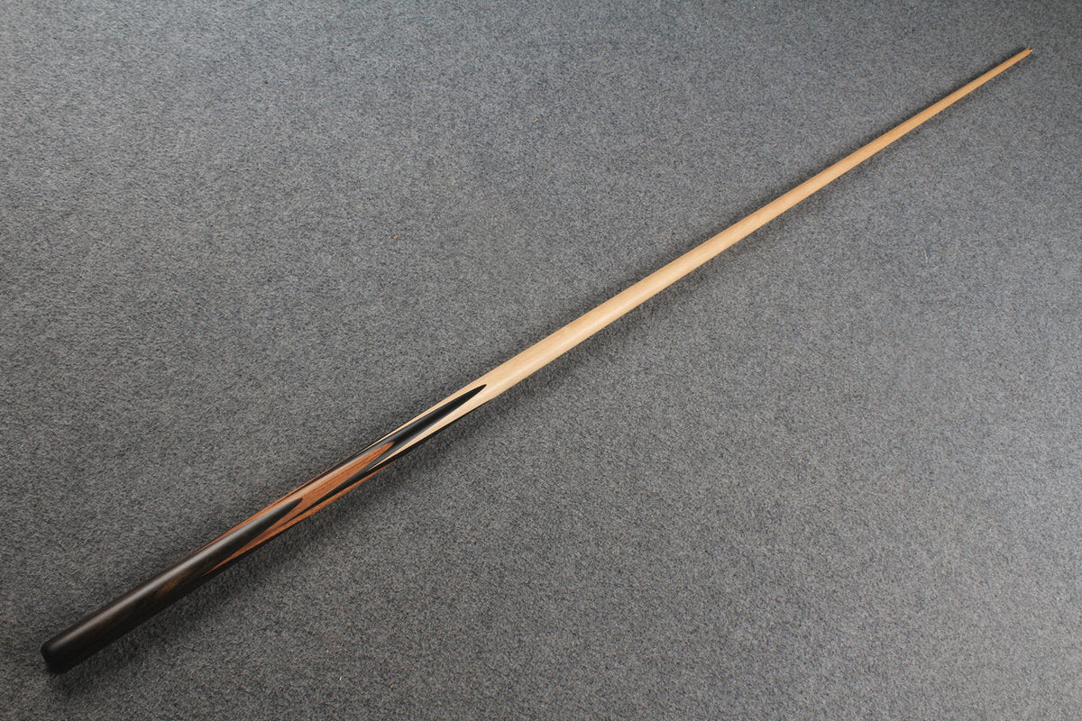 1 piece maple english pool cue # 8246 WOODS CUES