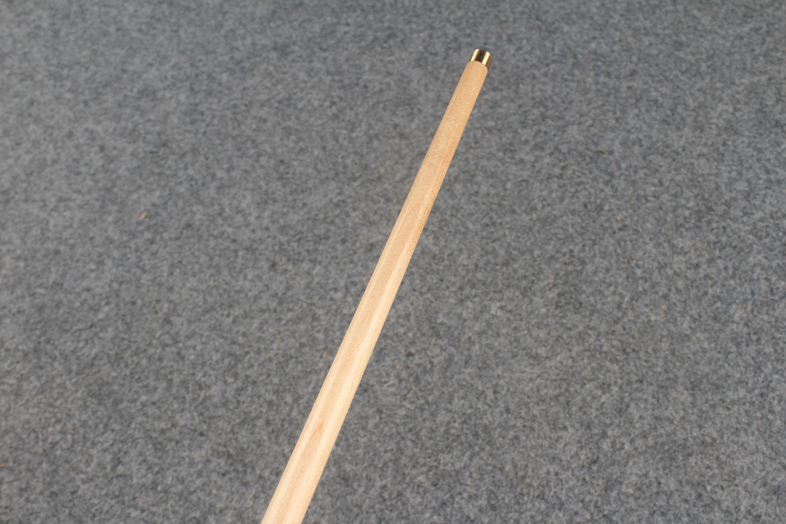 1 piece maple english pool cue # 8246 WOODS CUES