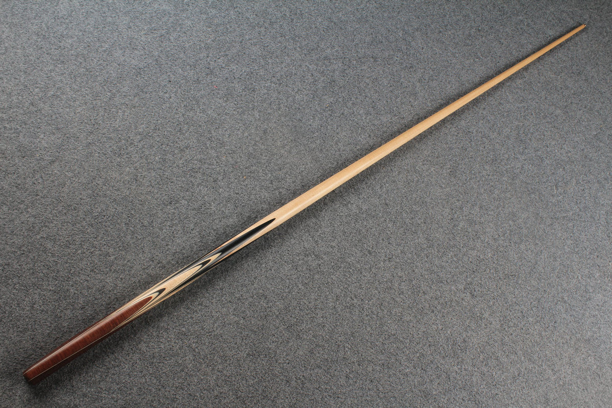 1 piece maple english pool cue # 8247 WOODS CUES