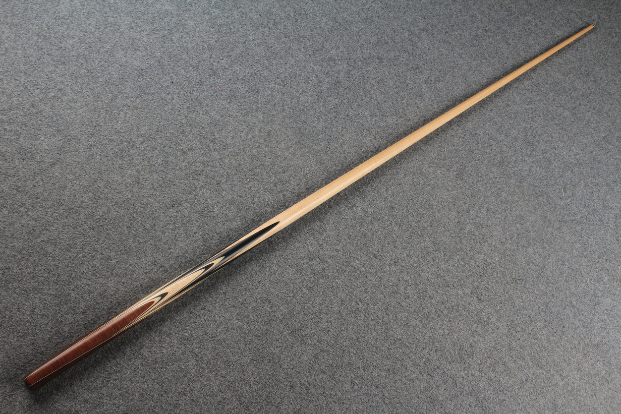 1 piece maple english pool cue # 8247 WOODS CUES