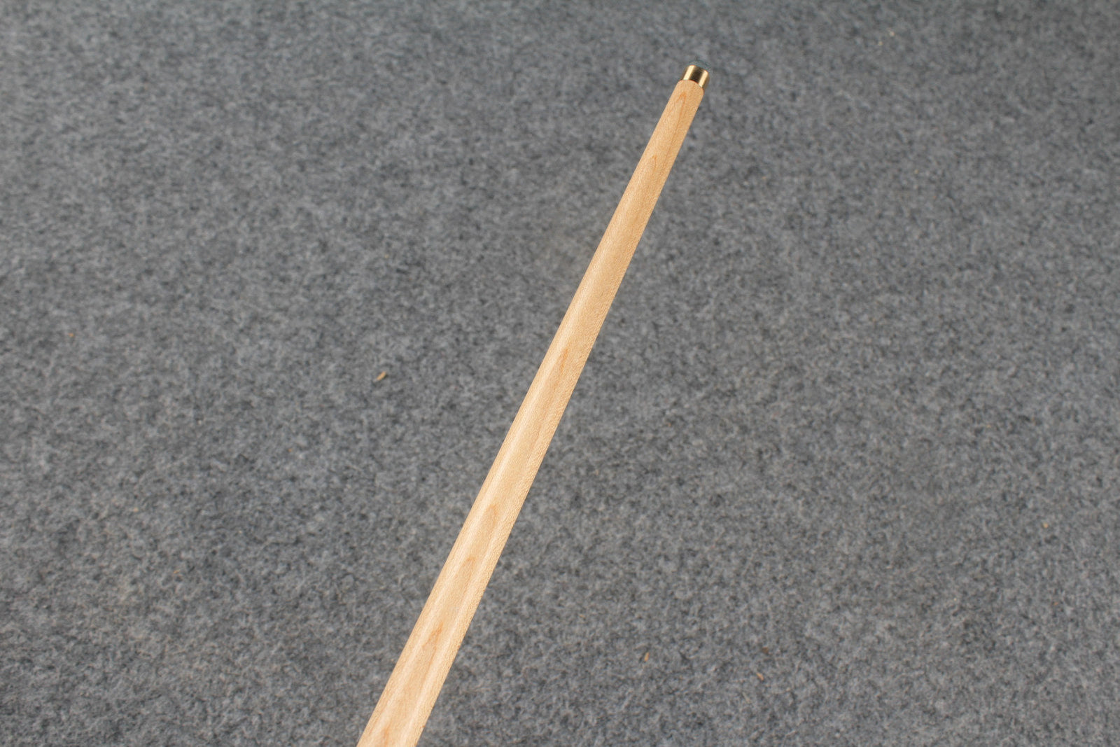 1 piece maple english pool cue # 8247 WOODS CUES