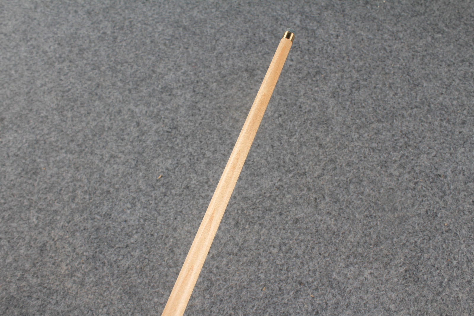 1 piece maple english pool cue # 8249
