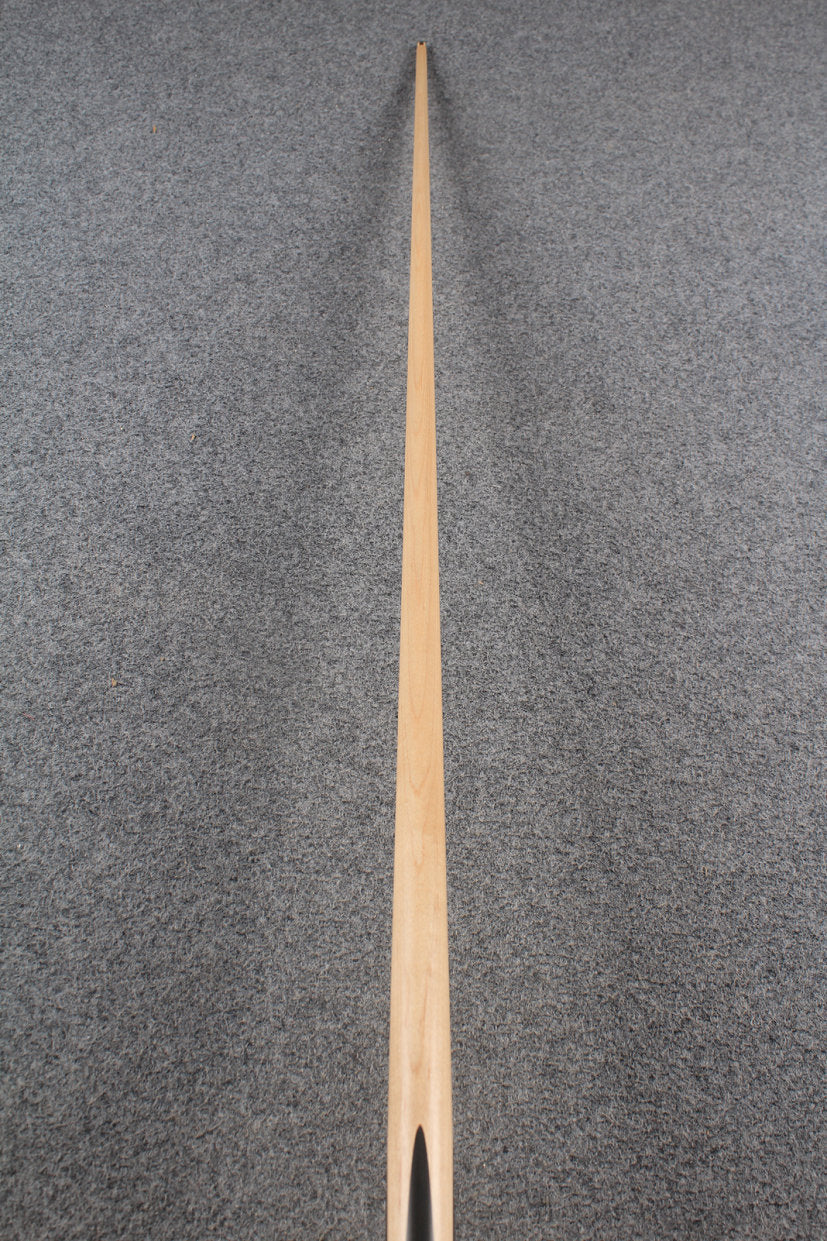 1 piece maple snooker cue # 8252 WOODS CUES