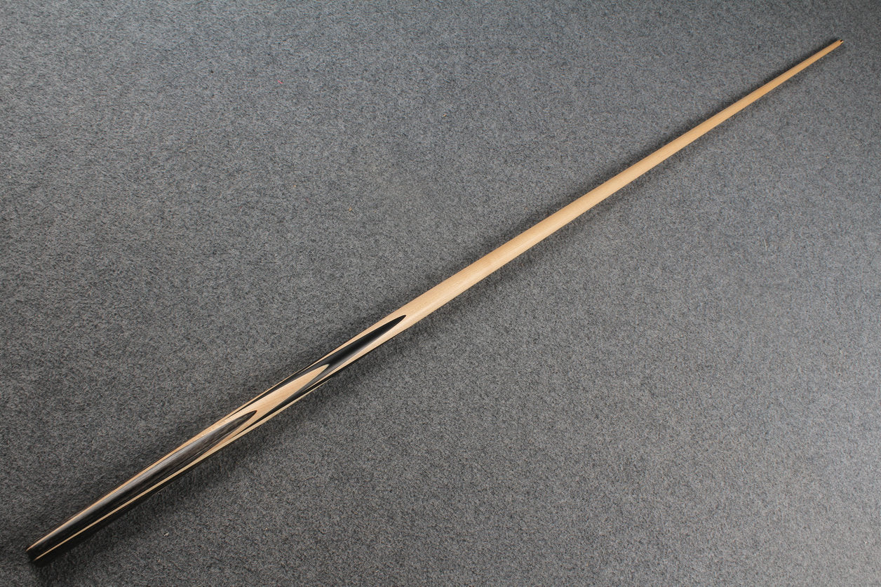1 piece maple snooker cue # 8252 WOODS CUES